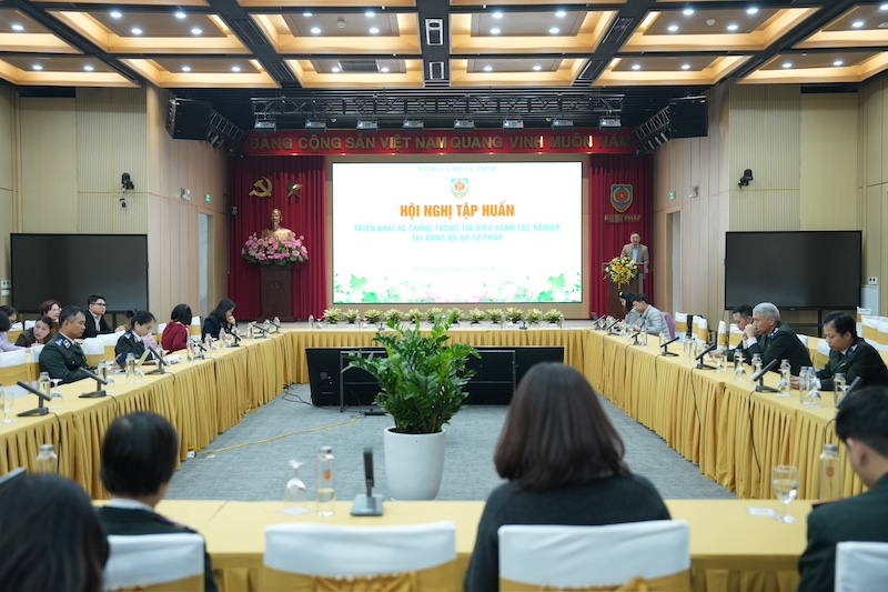 Tập huấn triển khai hệ thống thông tin điều hành tác nghiệp tại Đảng bộ Bộ Tư pháp